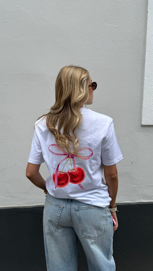 T-shirt Grace Kirsche