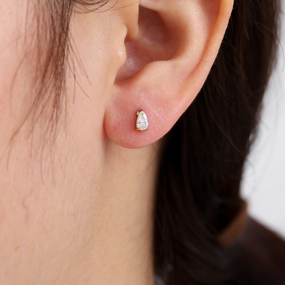 Dolly Piercing